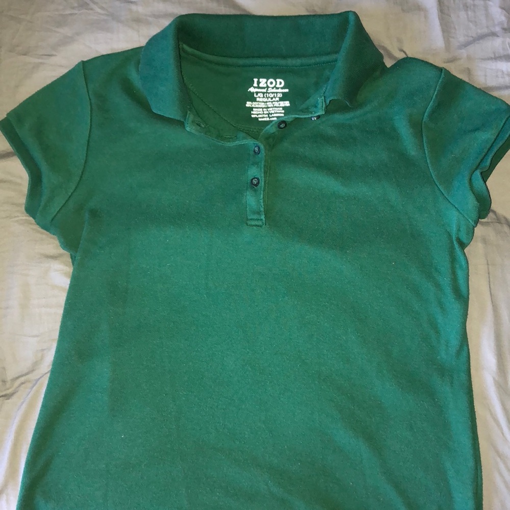 navy green collar shirt